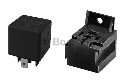 Connector box for 4pin relay